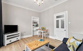 Bay Apartment